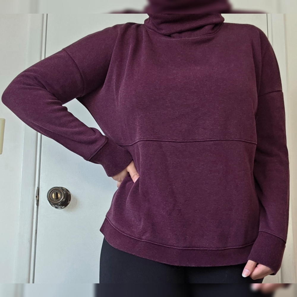 Athleta Maroon Mock Neck Sweatshirt Sz S